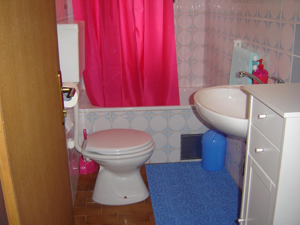 Rooms Danica Donji Babin Potok Phòng bức ảnh